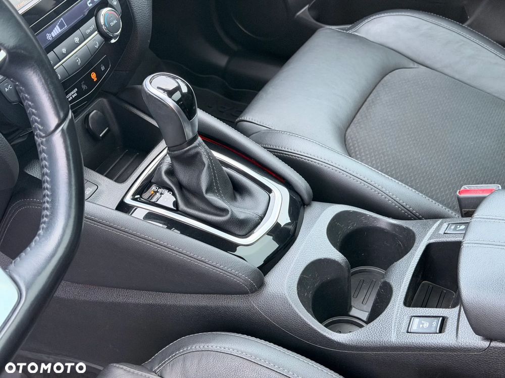 Nissan Qashqai 1.3 DIG-T N-Style DCT - 12