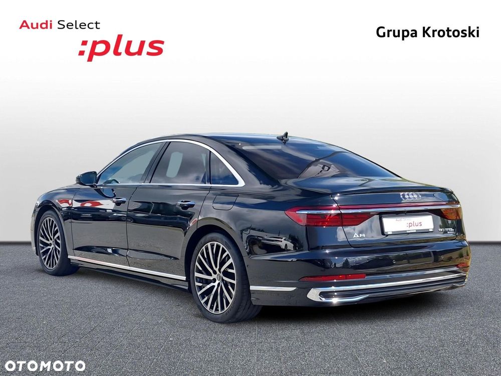 Audi A8 - 4
