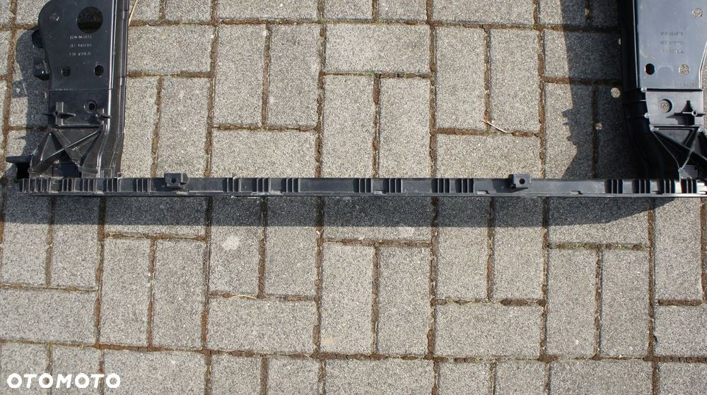 PAS PRZEDNI WZMOCNIENIE BELKA RENAULT CLIO V 5 - 5