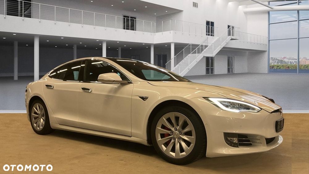 Tesla Model S Performance - 1