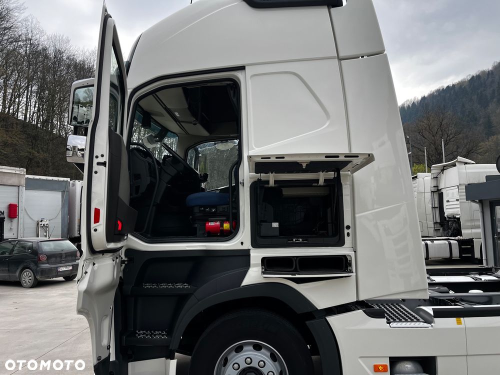 Volvo FH 500 // Standard // 2024 Rok // ACC // LED // GLOBE XXL // Parkclima // Gotowy do jazdy ! - 16