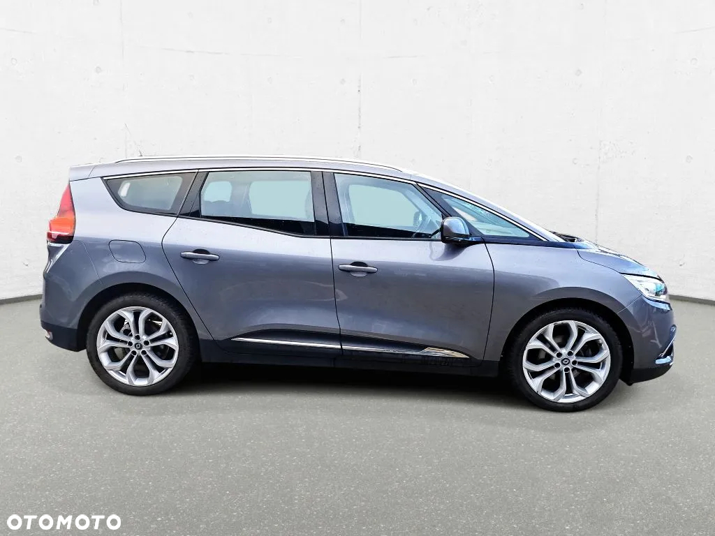 Renault Grand Scenic - 4