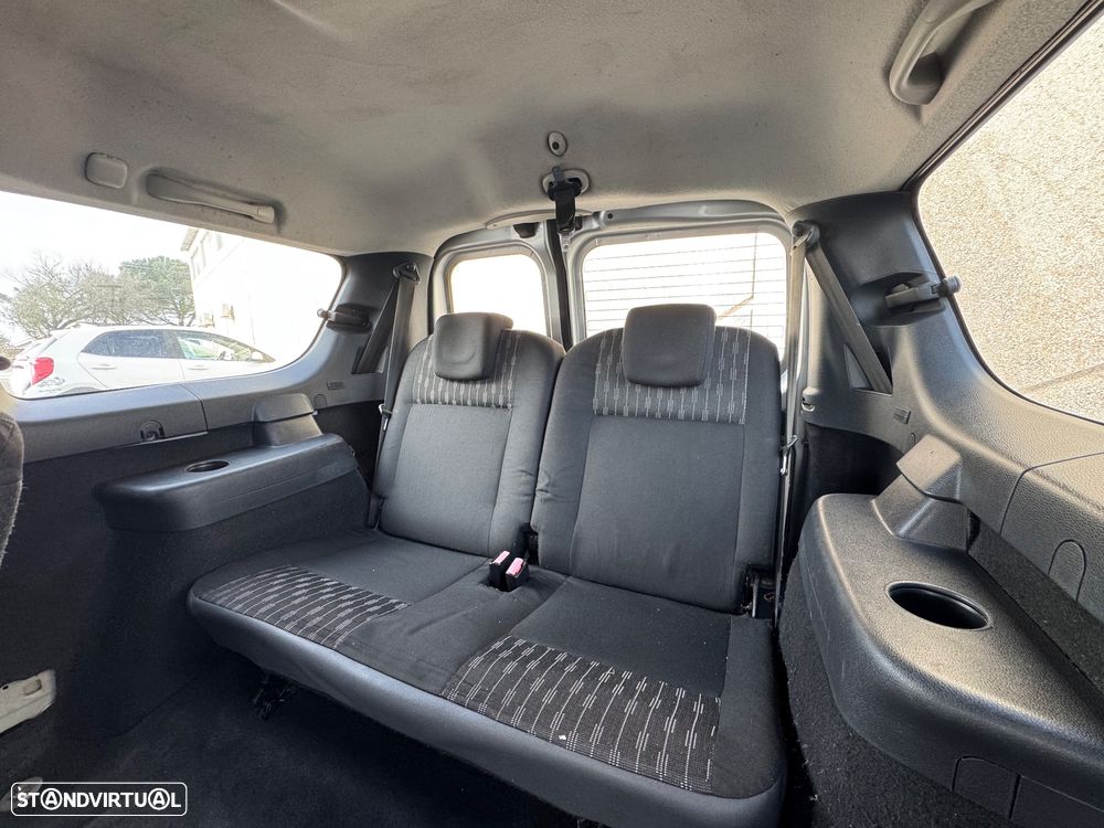 Dacia Logan 1.5 dCi Confort Business - 7