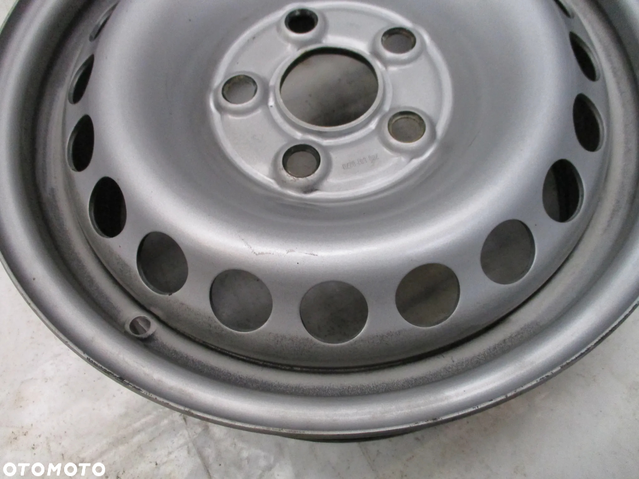 FELGI STALOWE  16 VW T5 T6 ET51 - 14