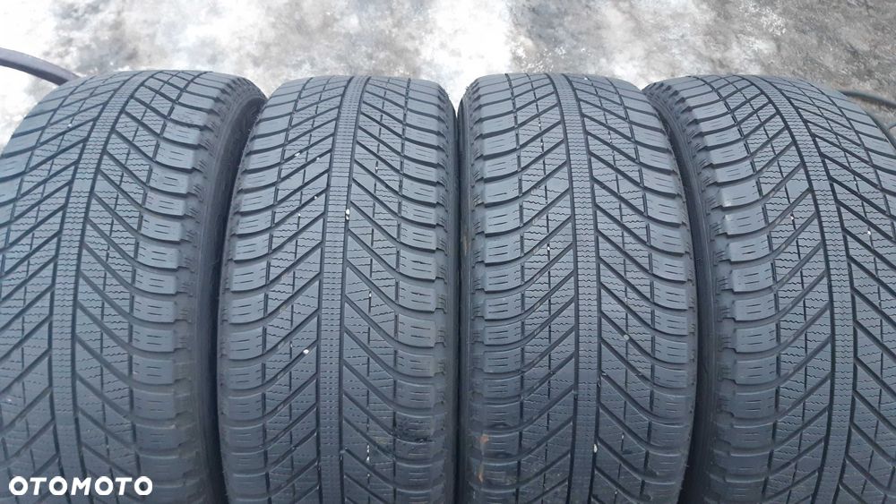 Opony caloroczne 235.55.17 Goodyear TOP-CAR - 1