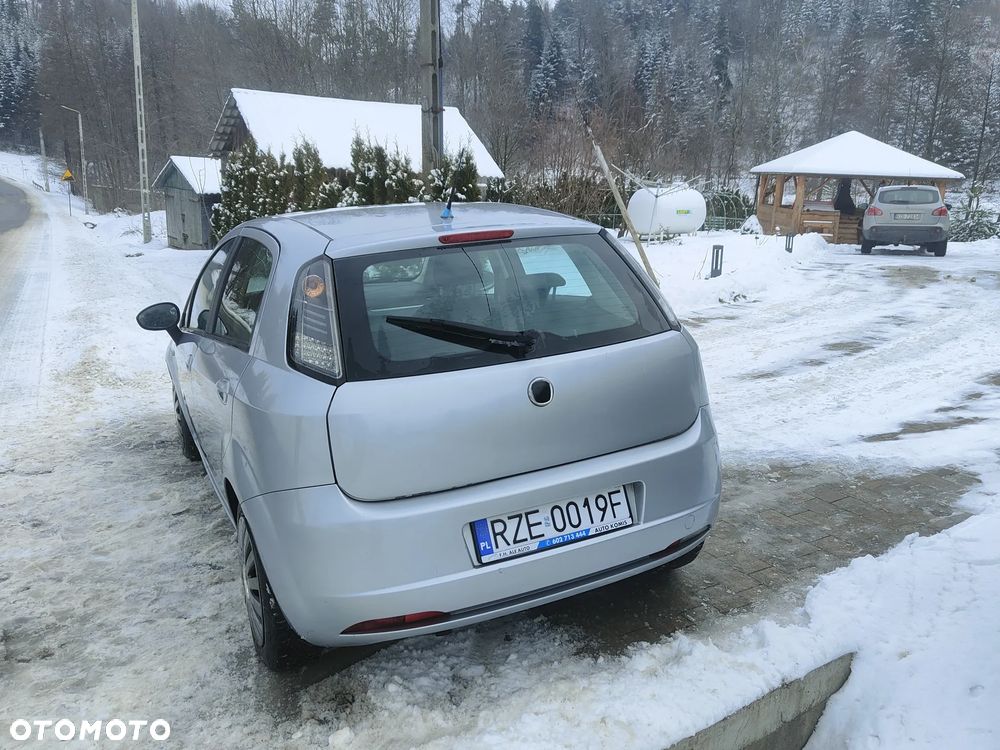 Fiat Grande Punto 1.4 8V Active - 4