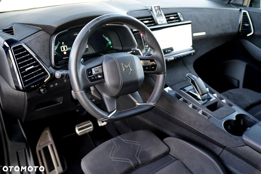 DS Automobiles DS 7 Crossback - 13