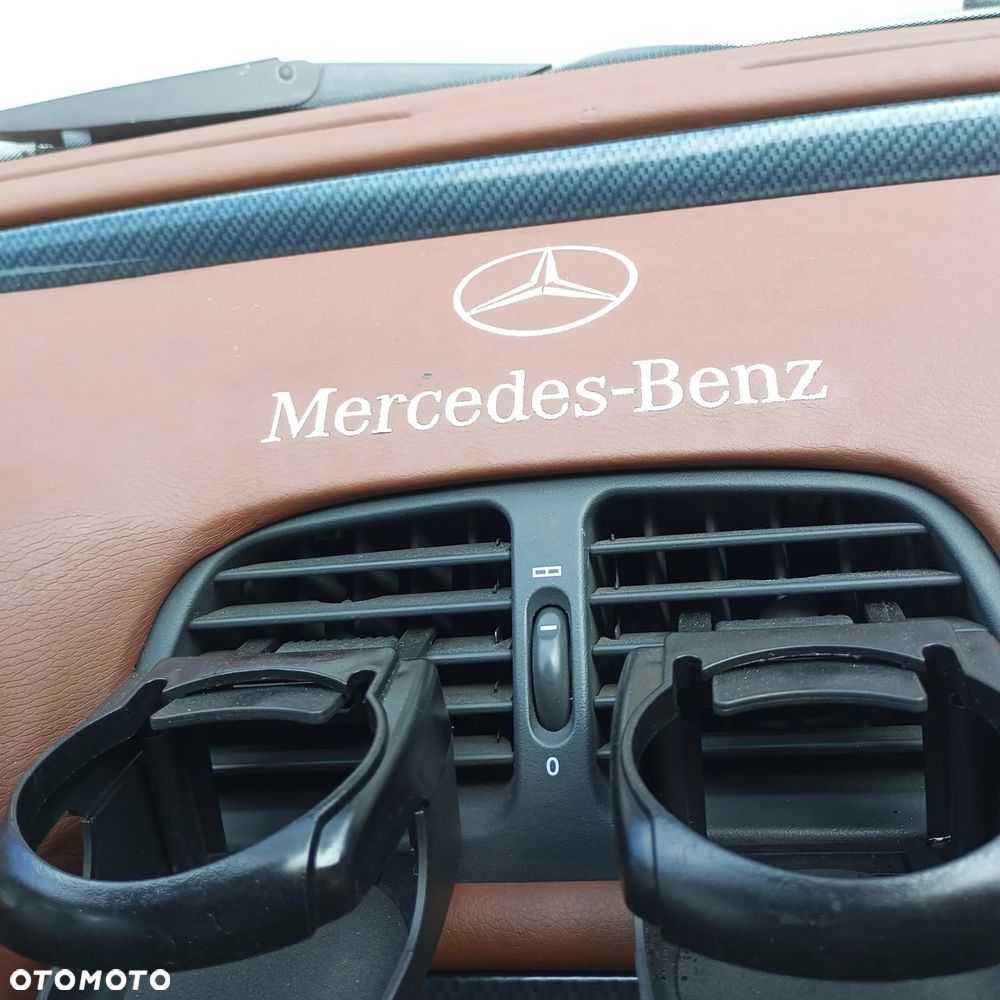 Mercedes-Benz CLK 200 - 24