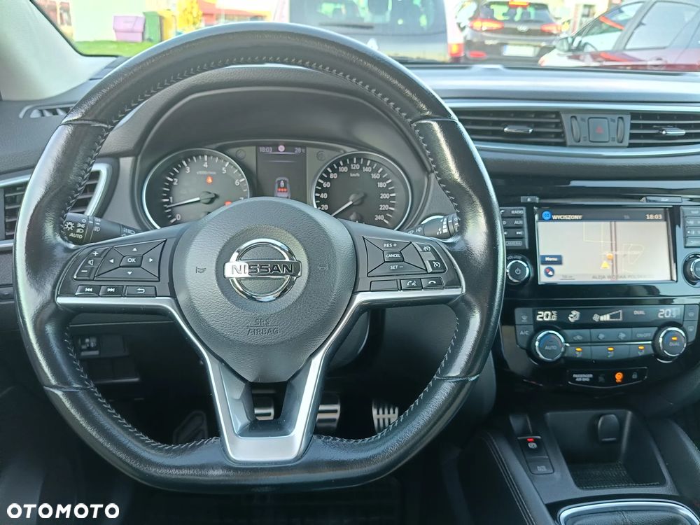 Nissan Qashqai 1.6 DIG-T N-Connecta - 12