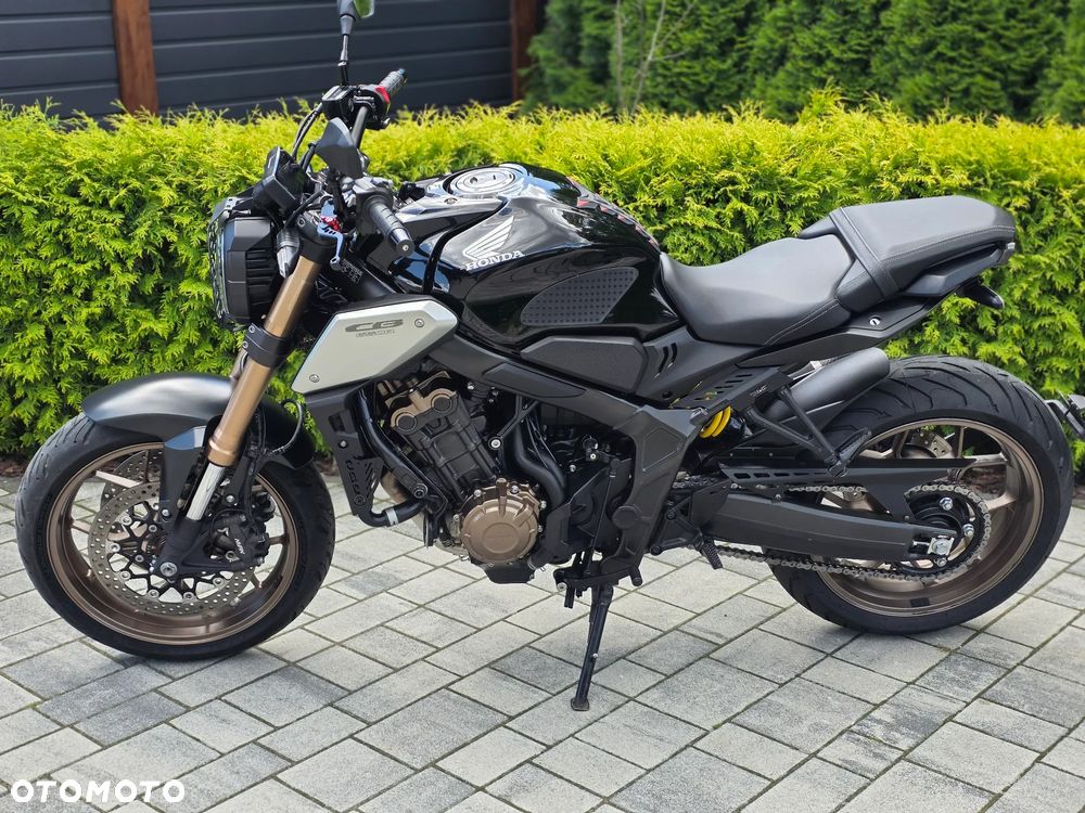 Honda CB - 17