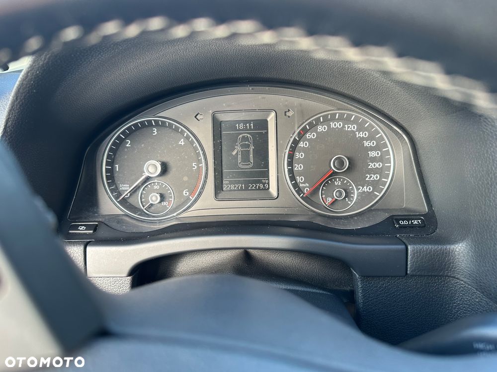 Volkswagen Golf Plus 1.6 TDI Highline - 4