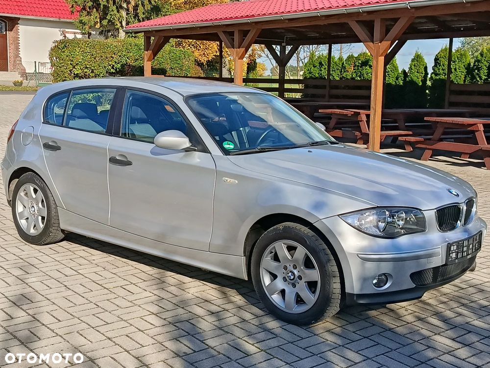 BMW Seria 1 116i - 8