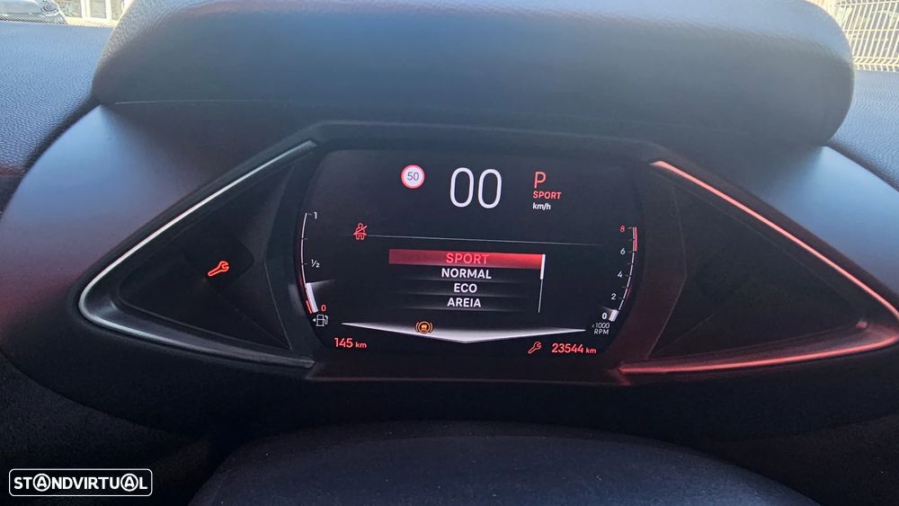 DS DS3 Crossback PureTech 130 Aut. PERFORMANCE LINE - 42