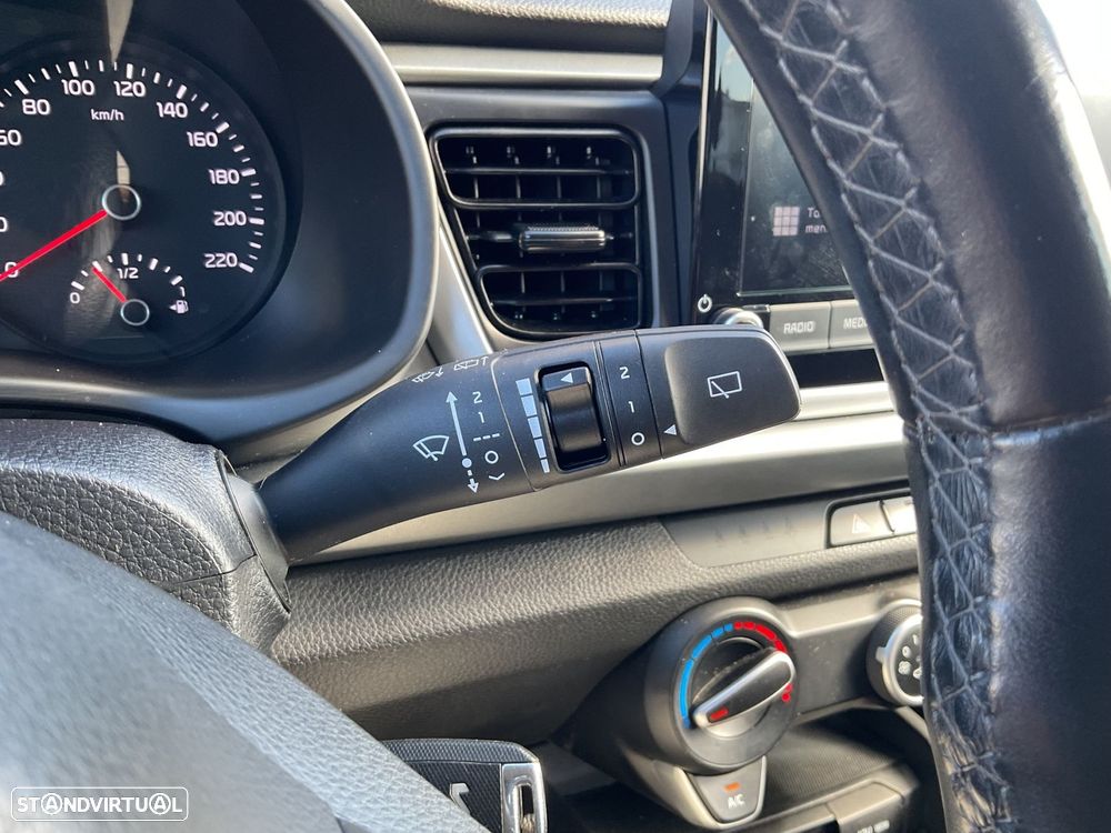Kia Rio 1.2 CVVT Urban - 38