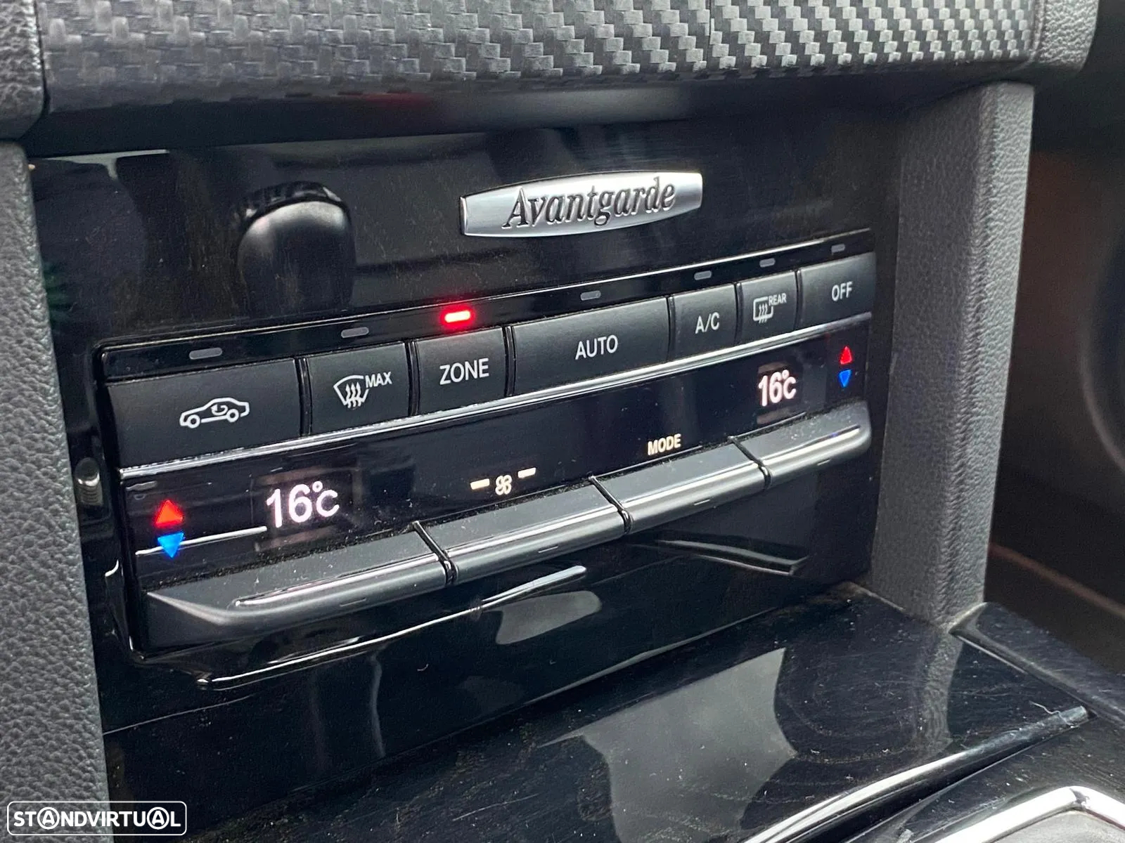 Mercedes-Benz E 220 CDi Avantgarde - 11