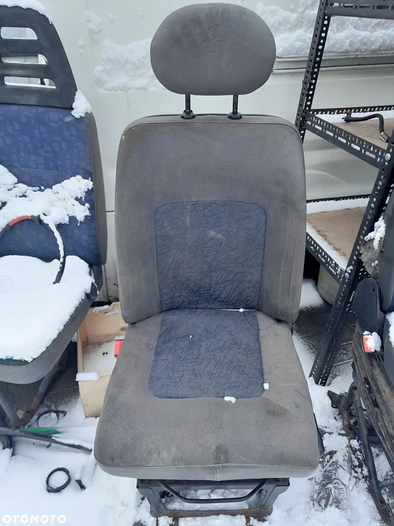 Fotel kierowcy Renault Mascott 02r - 1