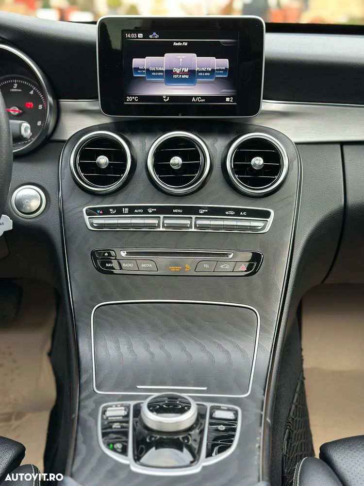 Mercedes-Benz C - 15