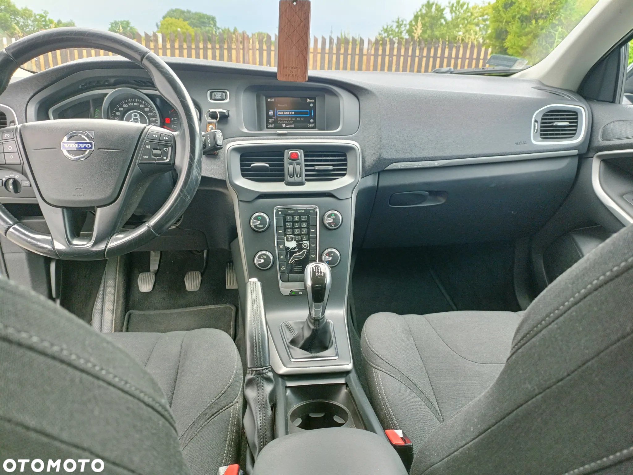 Volvo V40 Cross Country D2 Momentum - 15