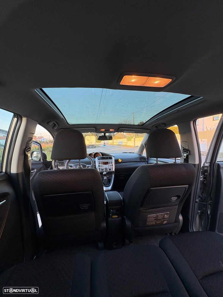 Toyota Verso 2.0 D-4D Energy - 12