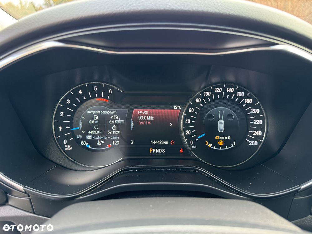 Ford Mondeo 2.0 EcoBlue Titanium - 26