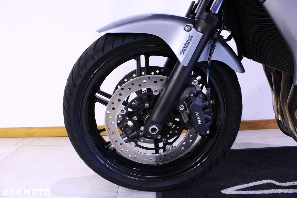 Honda CBF - 30