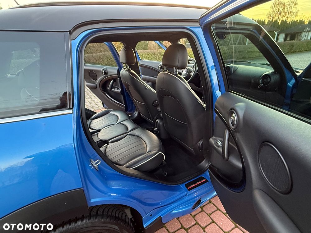 MINI Countryman Cooper SD All4 - 17