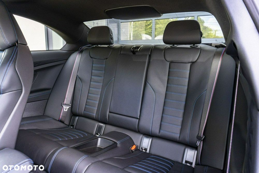 BMW Seria 2 M240i xDrive - 23