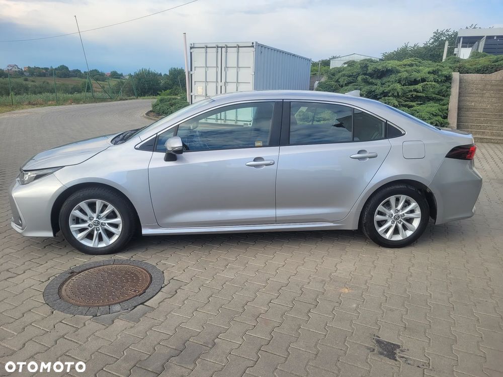 Toyota Corolla 1.8 Hybrid Comfort - 16