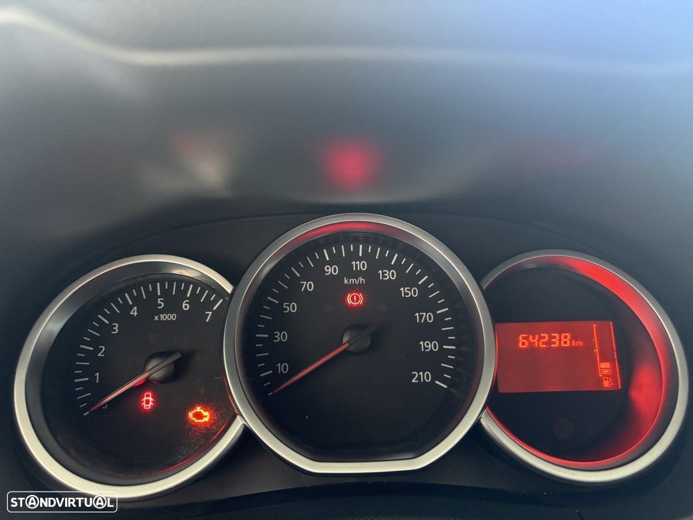 Dacia Duster 1.2 TCe SL Explorer — fotografia 15