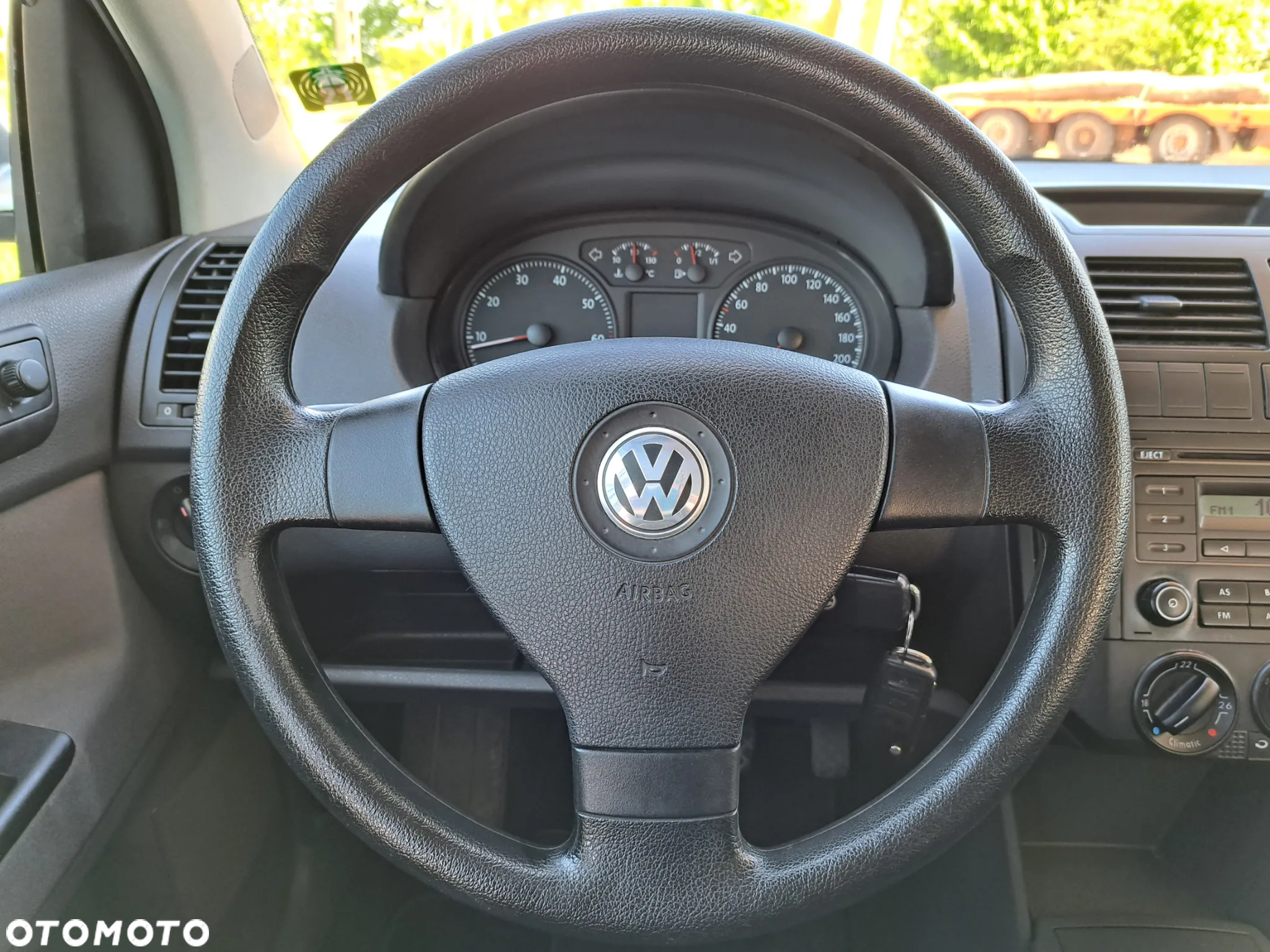Volkswagen Polo - 22
