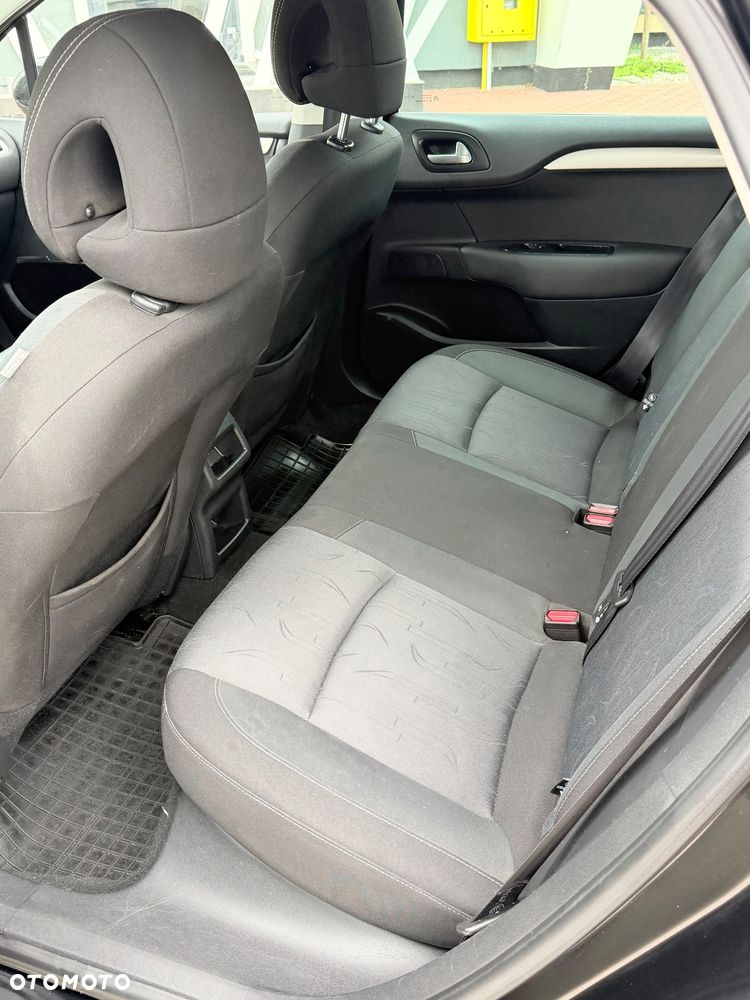 Citroën C4 1.6 HDi Vitamin - 14