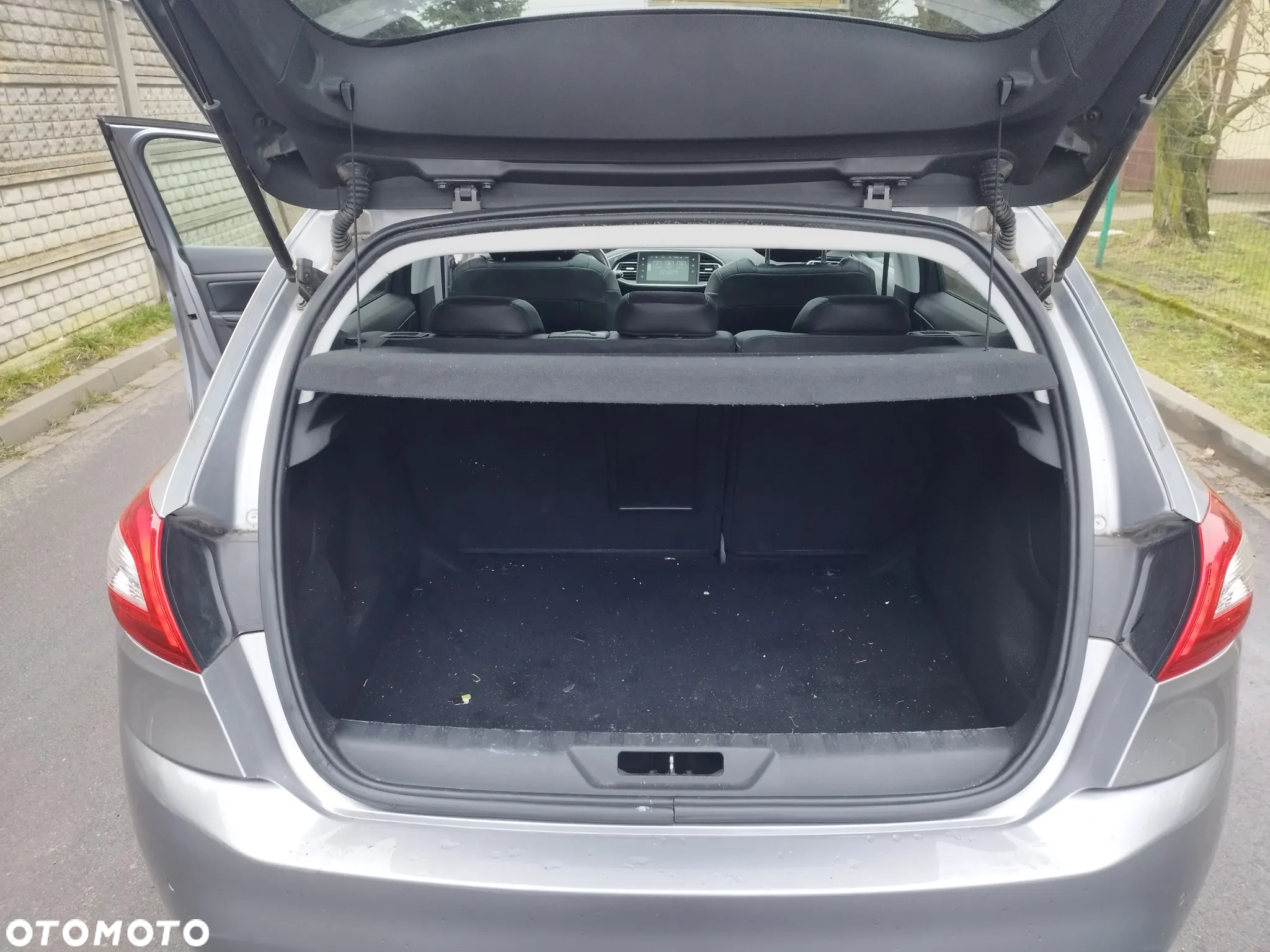 Peugeot 308 BlueHDi FAP 150 Stop & Start Allure - 27