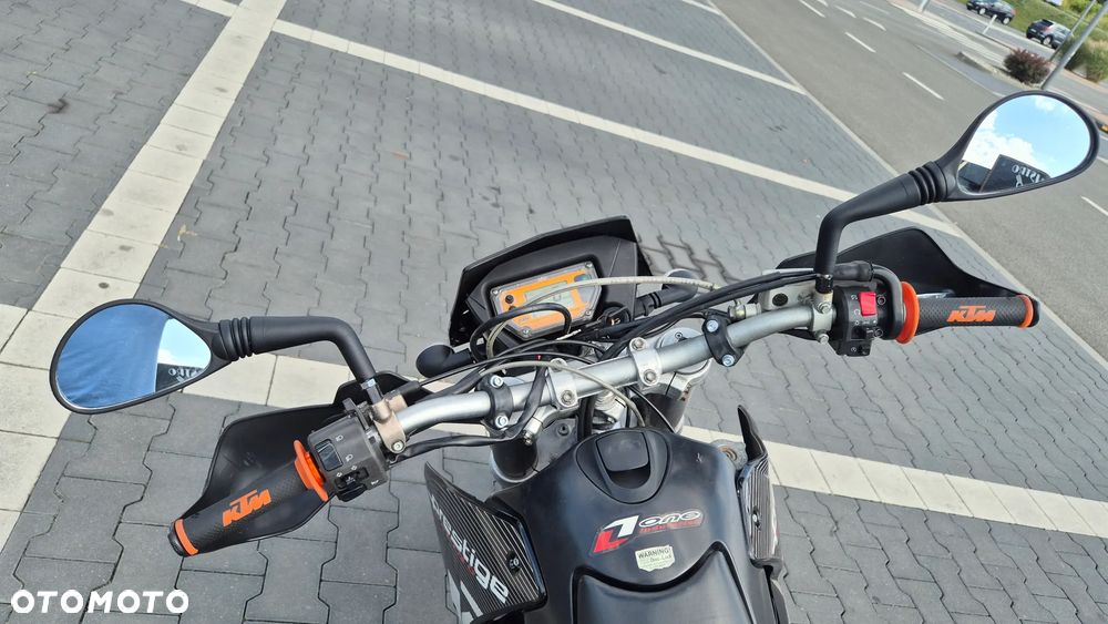 KTM LC - 7