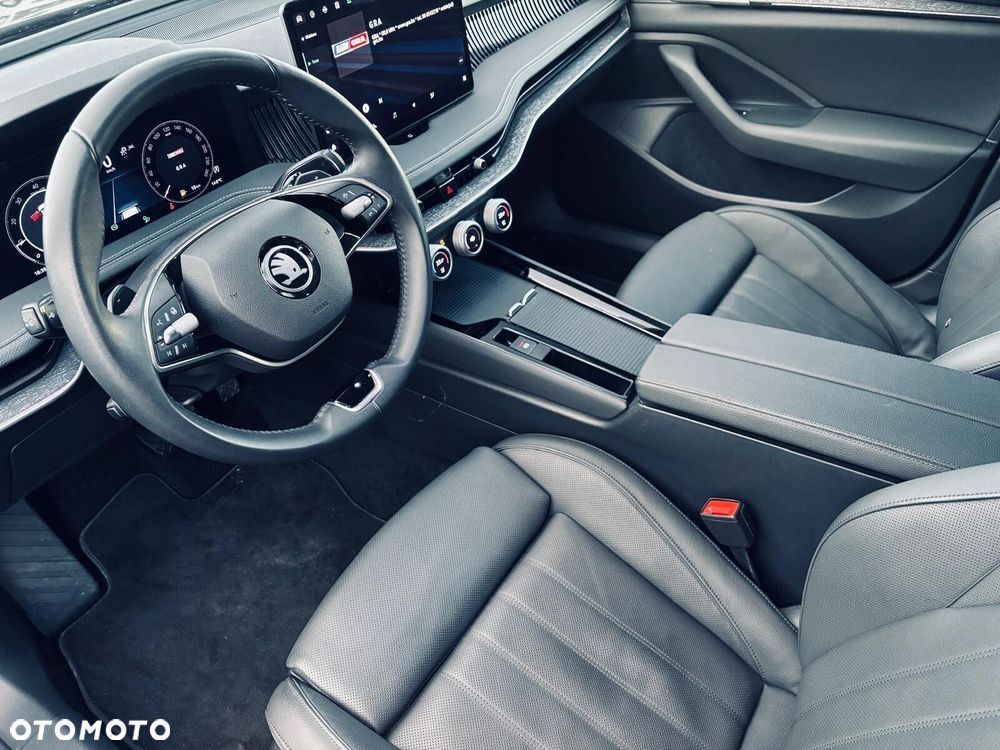 Skoda Superb 2.0 TDI SCR 4x4 Selection DSG - 15