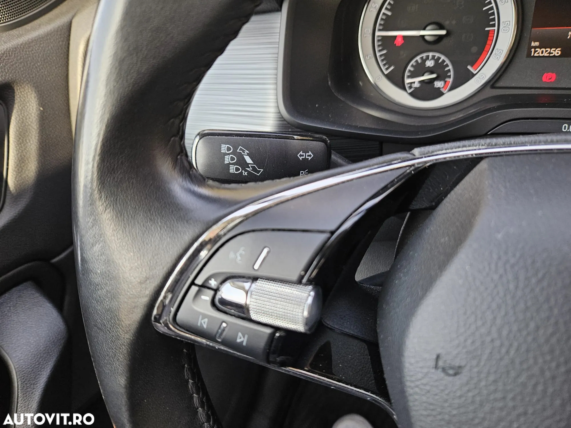 Skoda Kodiaq 2.0 TDI 4X4 DSG Ambition - 14
