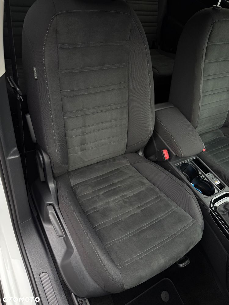 Volkswagen Touran 1.5 TSI ACT OPF DSG Highline - 36