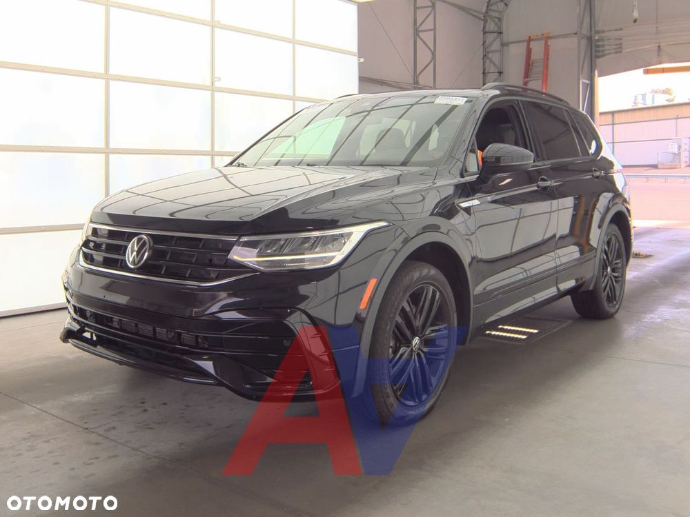 Volkswagen Tiguan - 2