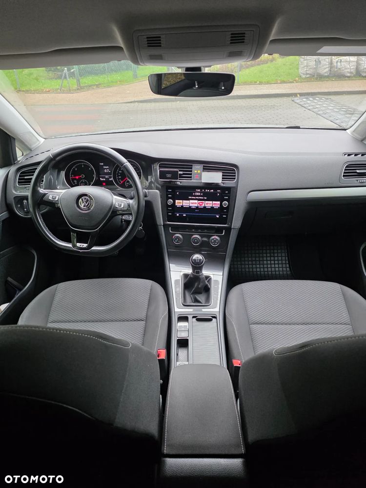 Volkswagen Golf VII 1.6 TDI BMT Trendline - 8