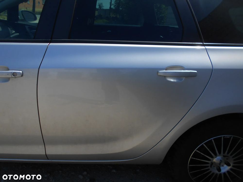 OPEL ASTRA J SPORT TOURER KOMBI KOD LAKIERU Z176 92KW-125KM  SILNIK SKRZYNIA BIEGOW MANUALNA 6 BIEGOWA MASKA LAMPA LUSTERKO PAS PRZEDNI BLOTNIK ZAWIESZENIE  ZDERZAK PRZOD SPRYSK SPRISKIWACZ LAMP SOCZEWKA CZESCI - 20