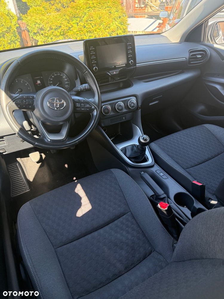 Toyota Yaris - 6