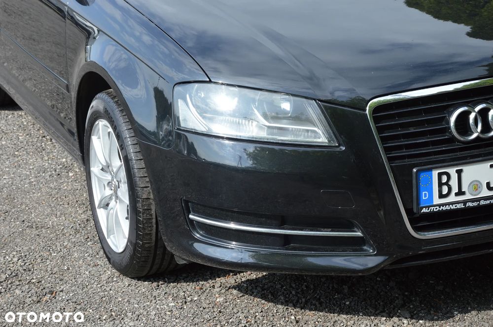Audi A3 Sportback - 4