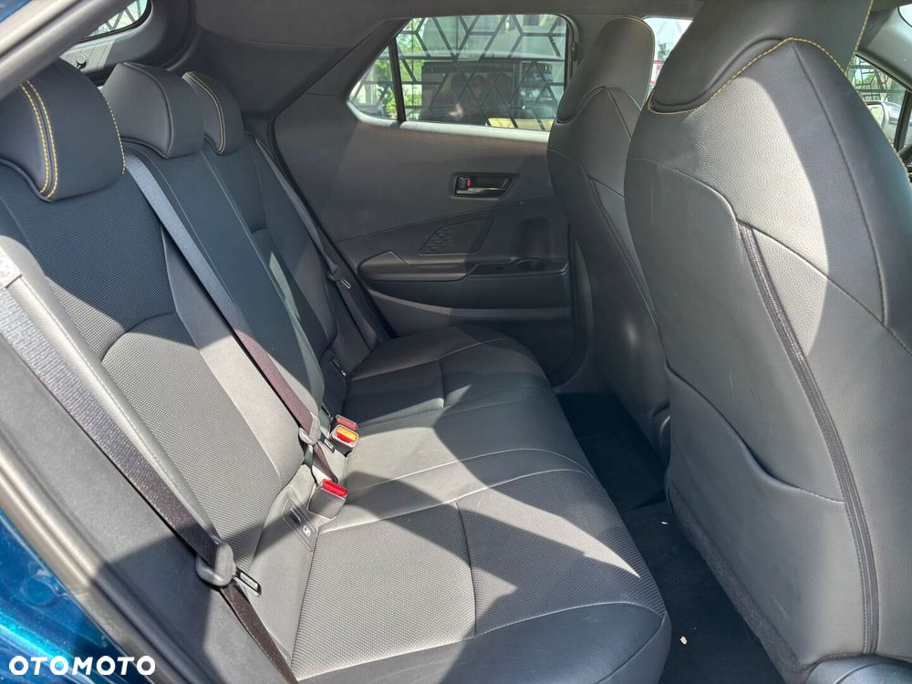 Toyota C-HR 2.0 Hybrid Dynamic Force Executive Premiere Edition - 24