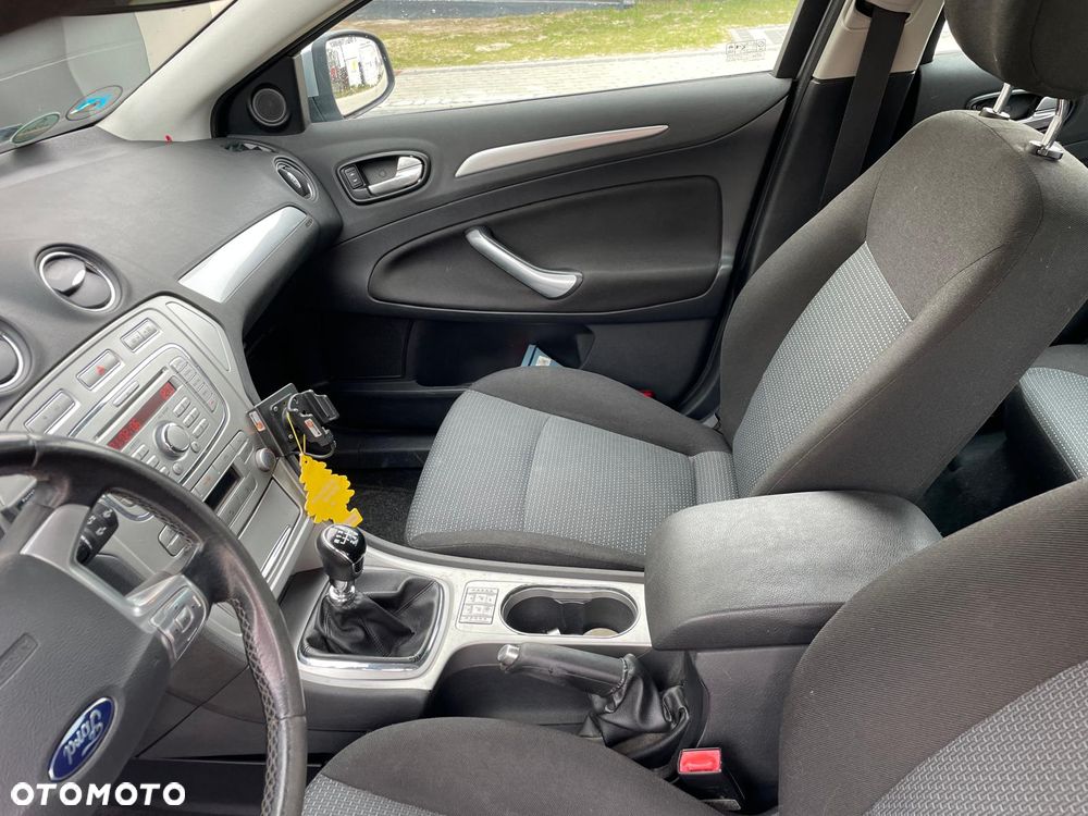 Ford Mondeo 1.8 TDCi Trend - 6