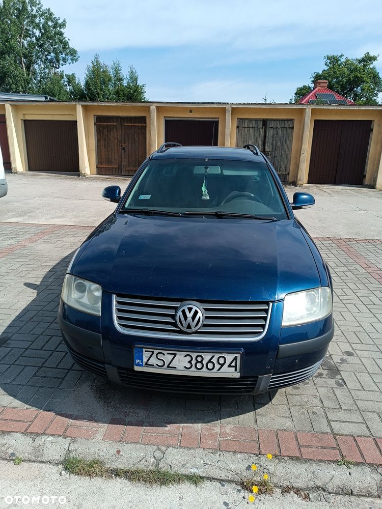 Volkswagen Passat - 2