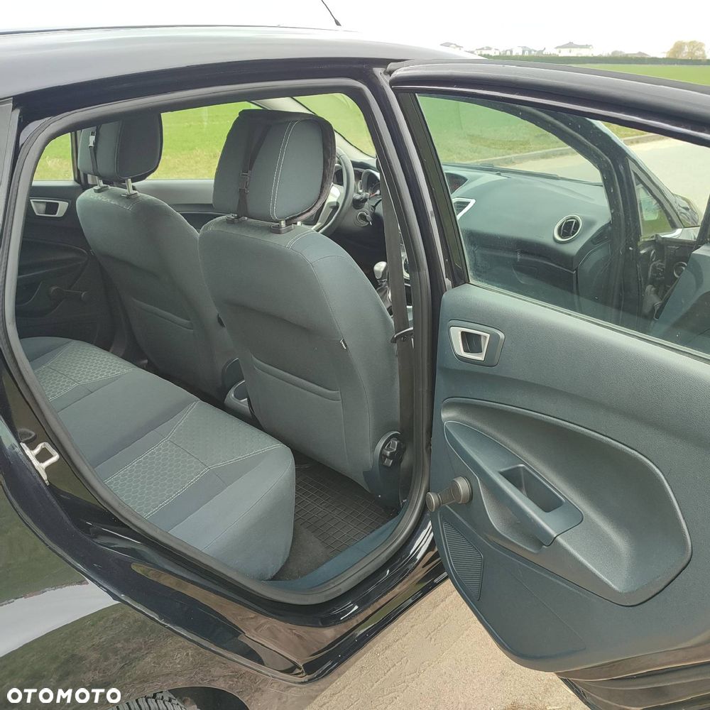 Ford Fiesta 1.25 Titanium X - 14