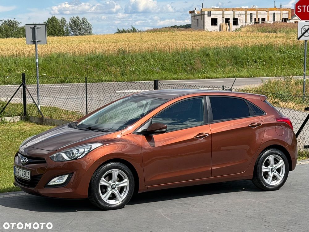 Hyundai i30 1.4 Trend - 13