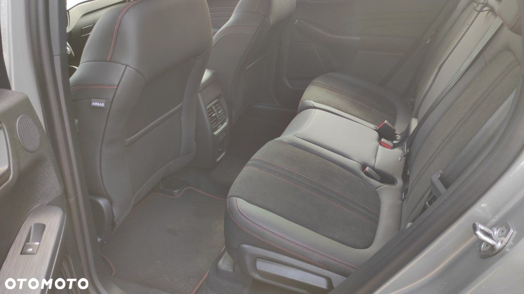 Ford Kuga - 14