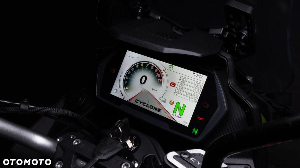 Junak RX600 - 15