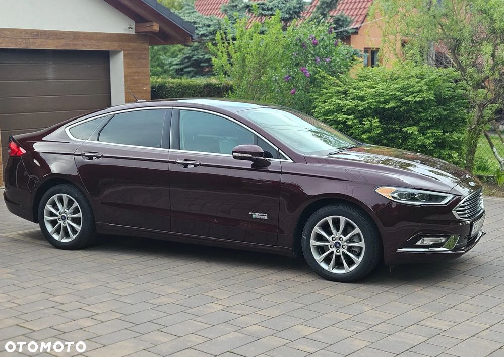 Ford Fusion - 9