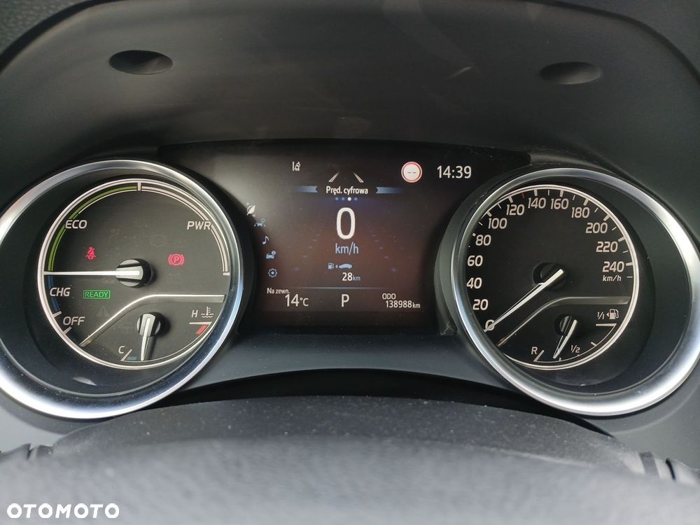 Toyota Camry 2.5 Hybrid Comfort CVT - 18